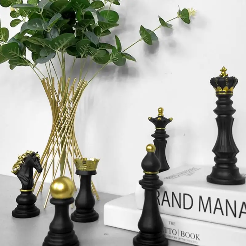 1pc Chess Statue Black&White6.2" Tall Resin Large Game Figure Sculpture Home Office Study Decoration Piece Ornament
1pc Chess Statue Black&White6.2" Tall Resin Large Game Figure Sculpture Home Office Study Decoration Piece Ornament