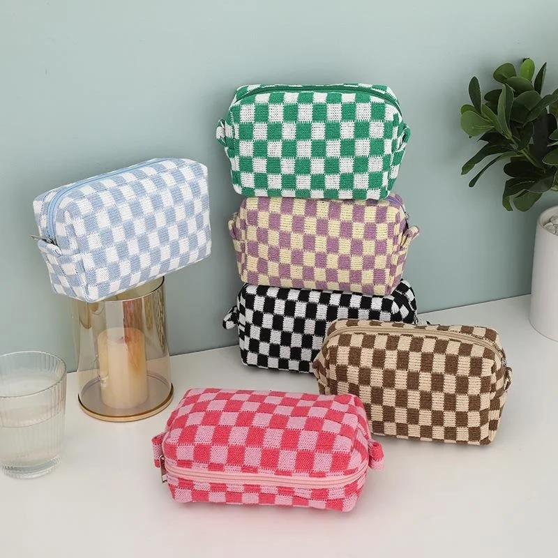Ins Checkerboard Knitted Cosmetic Bag For Women Large-Capacity Lattice Makeup Bags Plaid multi-function storage Organizer Pouch
Ins Checkerboard Knitted Cosmetic Bag For Women Large-Capacity Lattice Makeup Bags Plaid multi-function storage Organizer Pouch