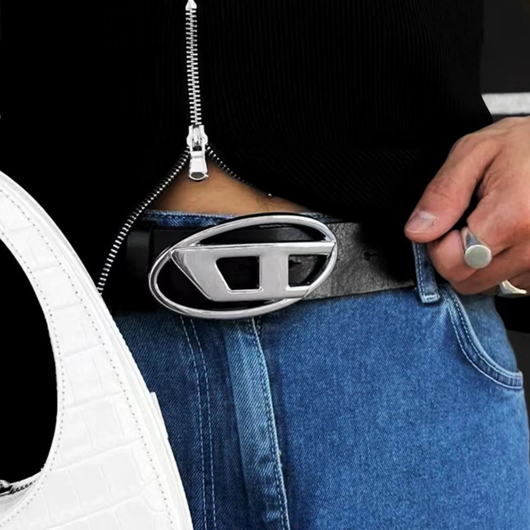 Designer Belts For Women High Quality Luxury Silver D Buckle Female Waist Jeans Dress Corset Belt Black Waistband 2023
Designer Belts For Women High Quality Luxury Silver D Buckle Female Waist Jeans Dress Corset Belt Black Waistband 2023