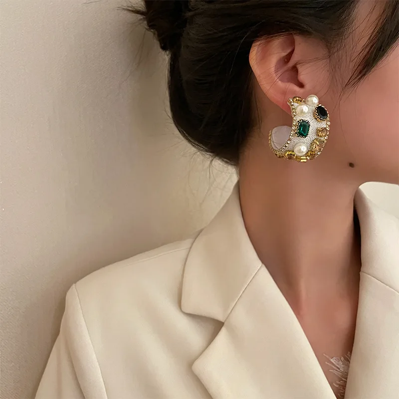 925 Silver Needle Pearl Colored Diamond Earrings Exaggerated Temperament Simple Creative Fashion Personality Female Models
925 Silver Needle Pearl Colored Diamond Earrings Exaggerated Temperament Simple Creative Fashion Personality Female Models
