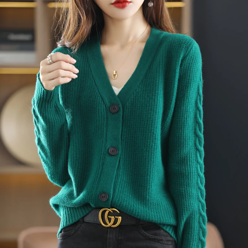 100% Pure Wool Women Cardigan Sweater 2022 Spring Autumn Fashion Soft Knitted Cardigan Women's Thicken Loose Large Size Cardigan
100% Pure Wool Women Cardigan Sweater 2022 Spring Autumn Fashion Soft Knitted Cardigan Women's Thicken Loose Large Size Cardigan