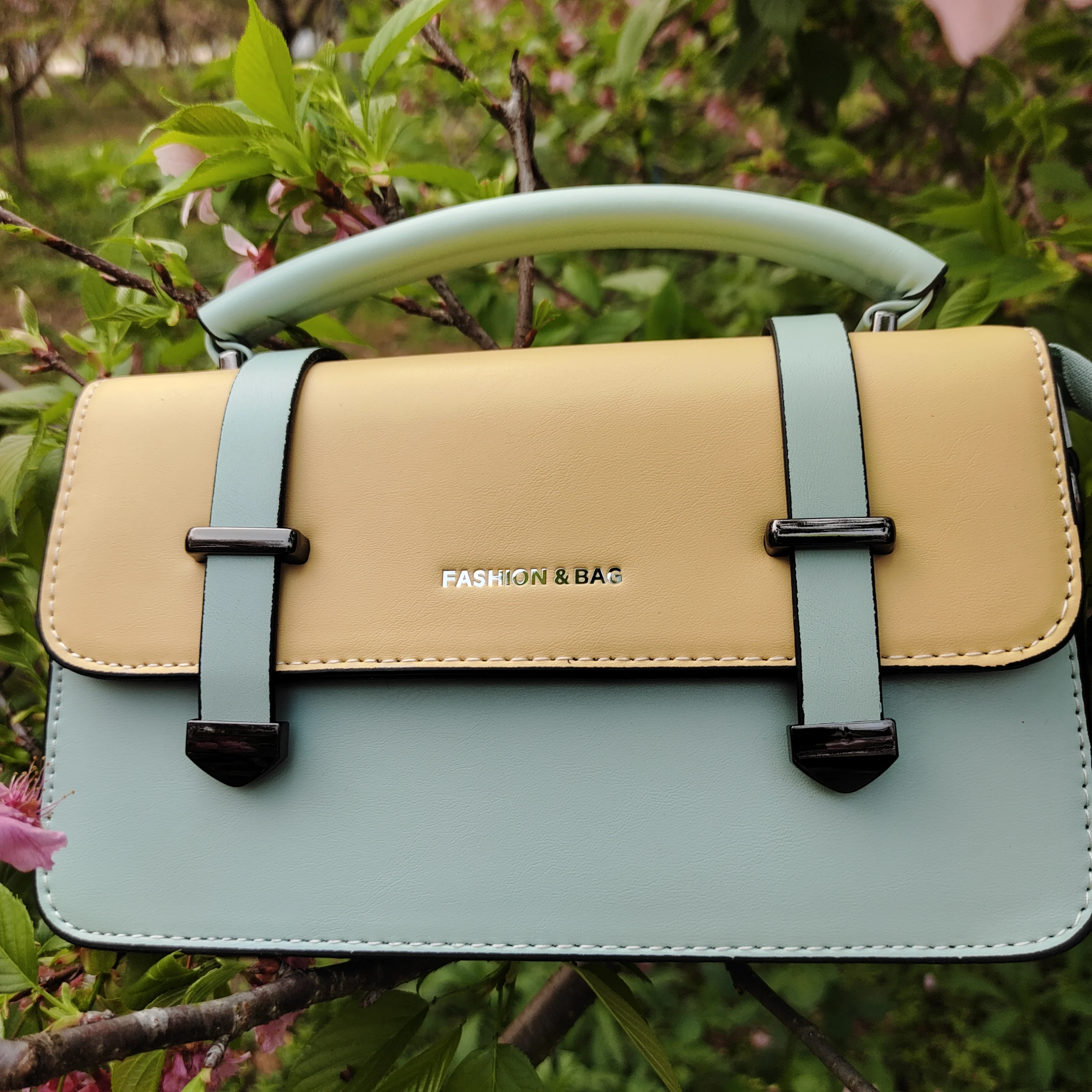 Women Mini Handbags Fashion Brand Camera Girl Real Leather Crossbody-Handbag Multi Color Snapshot-Bags Lady Shoulder Bag
Women Mini Handbags Fashion Brand Camera Girl Real Leather Crossbody-Handbag Multi Color Snapshot-Bags Lady Shoulder Bag