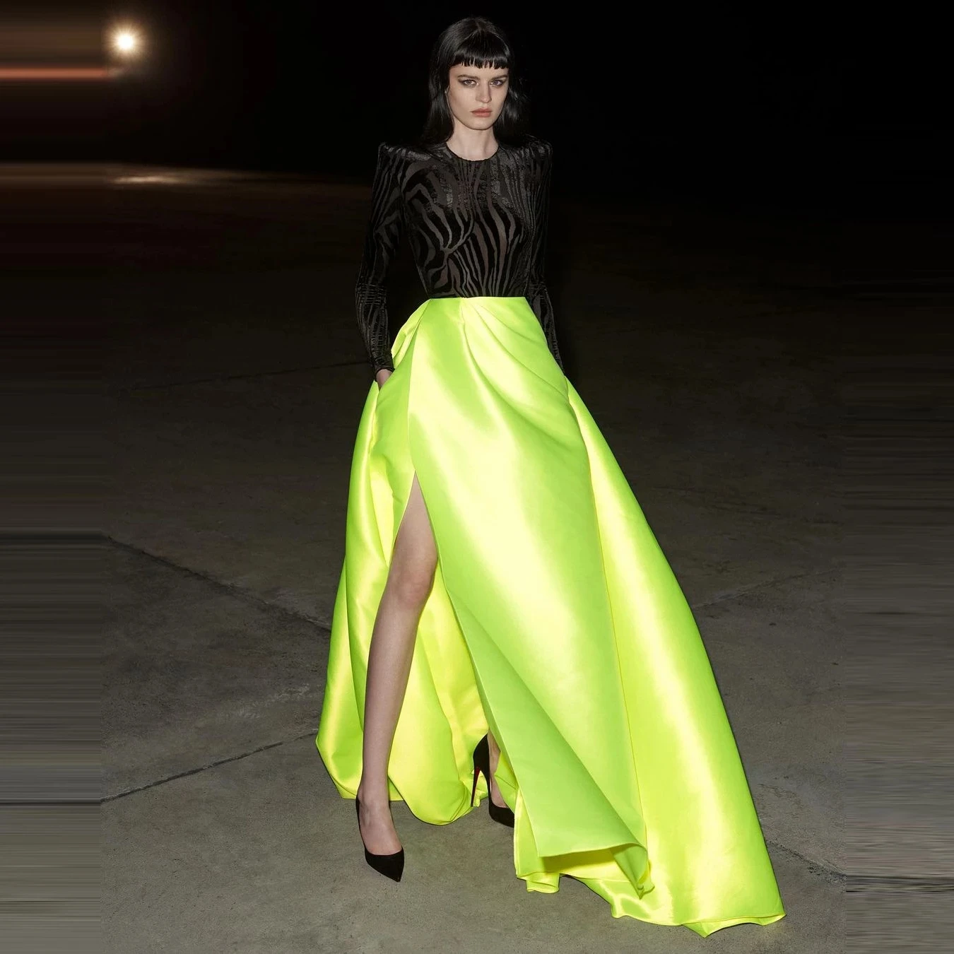 Bright Neon Green Long Split Skirts Women To Event Party A-line Satin Skirt With Pockets Custom Made Female Maxi Skirt
Bright Neon Green Long Split Skirts Women To Event Party A-line Satin Skirt With Pockets Custom Made Female Maxi Skirt