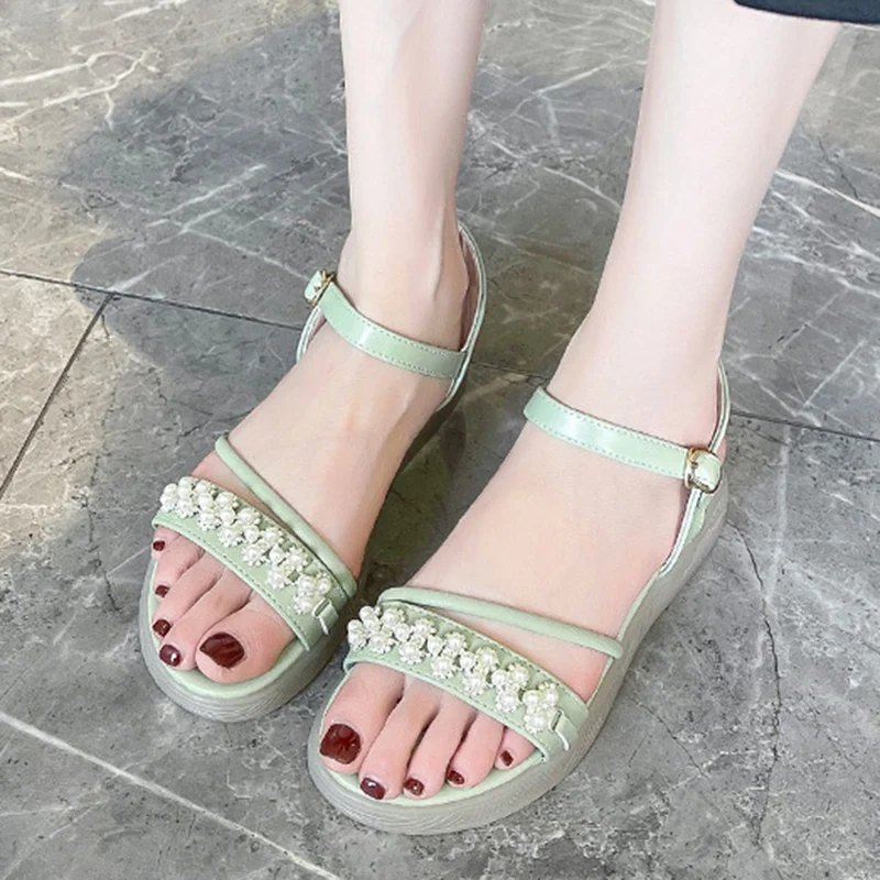 Lucyever Fashion Pearls Flat Heels Sandal Women 2022 Summer Crystal Buckle Strap Sandals Woman Thick Bottom Gladiator Shoes
Lucyever Fashion Pearls Flat Heels Sandal Women 2022 Summer Crystal Buckle Strap Sandals Woman Thick Bottom Gladiator Shoes