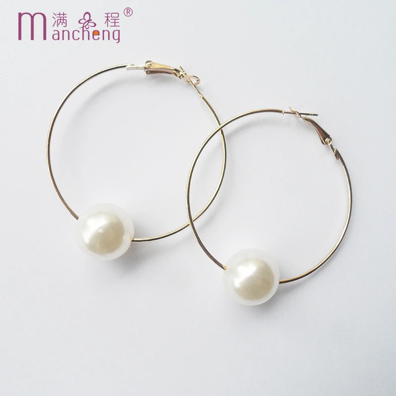 Neo-Gothic16mm White Pearl beads single Earring Big Circle Geometry Drop Hoops Single Earrings Women Female Girls (50MM)
Neo-Gothic16mm White Pearl beads single Earring Big Circle Geometry Drop Hoops Single Earrings Women Female Girls (50MM)
