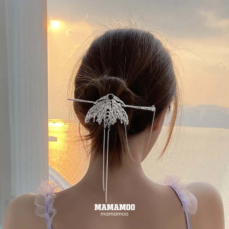 Moth Concave-Convex Texture Hairpin Hair Accessories Tie-up Hair Artifact Internet Celebrity Niche Design
Moth Concave-Convex Texture Hairpin Hair Accessories Tie-up Hair Artifact Internet Celebrity Niche Design