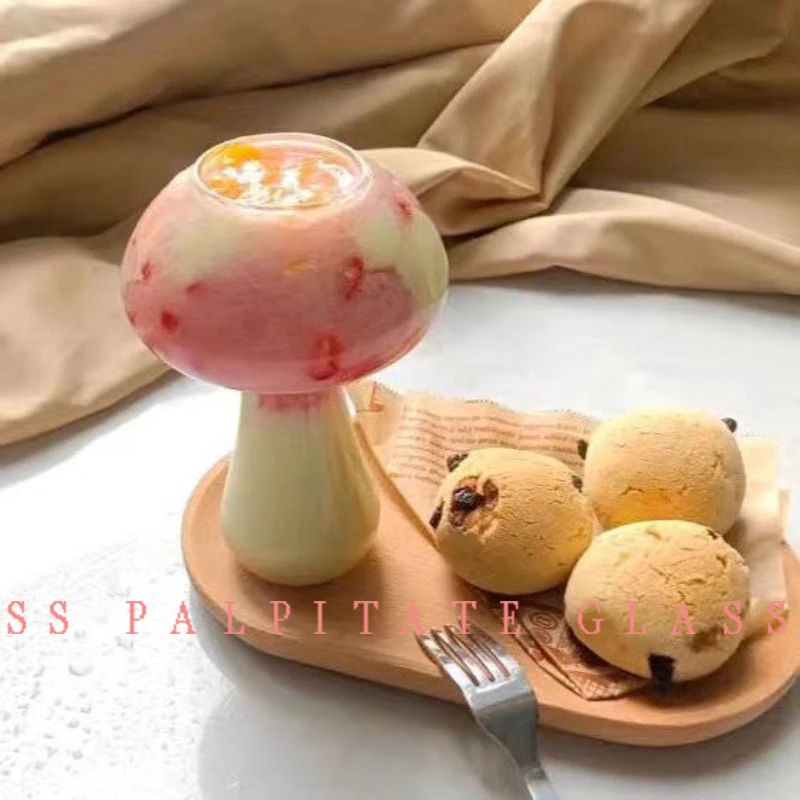PALPITATE Mushroom Cocktail Glass Cup for Home Office Drinks Beer Wine Coffee Latte Creative Clear Glass Cup Kitchen Accessories
PALPITATE Mushroom Cocktail Glass Cup for Home Office Drinks Beer Wine Coffee Latte Creative Clear Glass Cup Kitchen Accessories