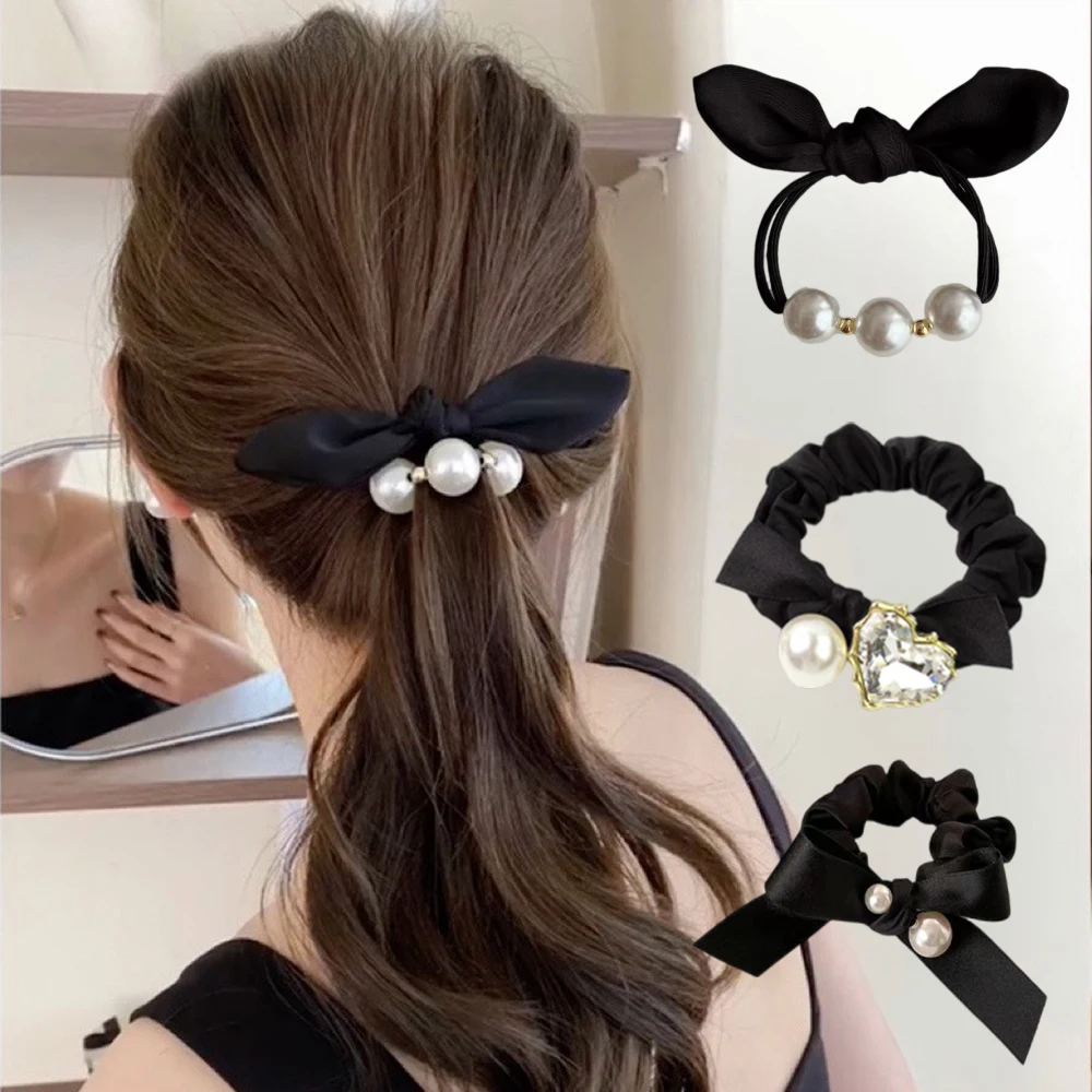 Fashion Imitation Pearl Rhinestone Hair Ties Cute Bowknot Heart Shaped Hair Rope for Women Girls Ponytail Scrunchies Xmas Gifts 
Fashion Imitation Pearl Rhinestone Hair Ties Cute Bowknot Heart Shaped Hair Rope for Women Girls Ponytail Scrunchies Xmas Gifts