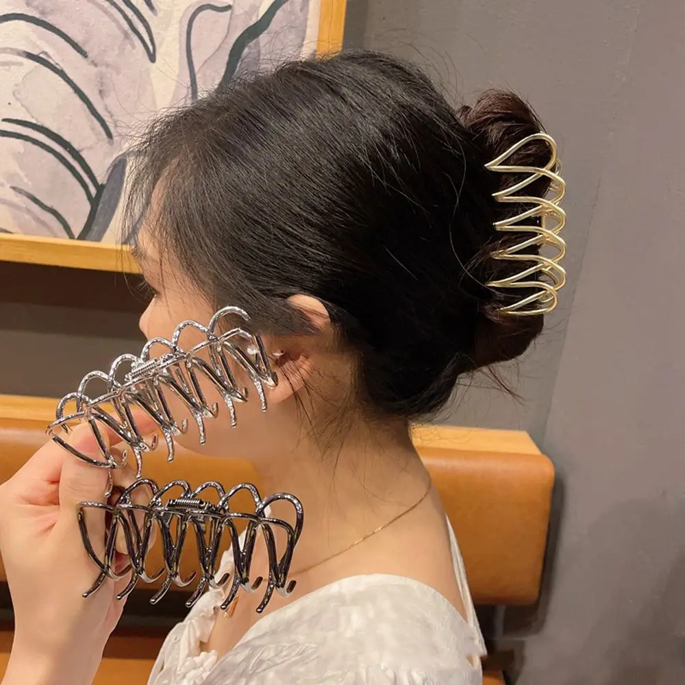 Large Metal Ponytail Shark Hair Clip For Women Korean Claw Clip Thick Hair Soild Color Crab Hair Clip Barrettes
Large Metal Ponytail Shark Hair Clip For Women Korean Claw Clip Thick Hair Soild Color Crab Hair Clip Barrettes