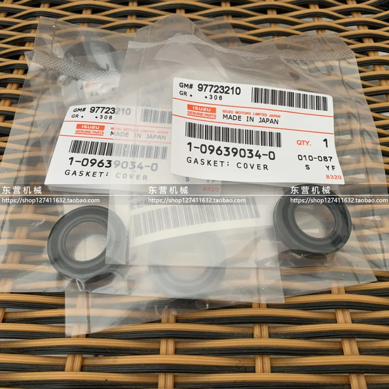 Fuel injector sealing ring 4HK1/6HK1/6WG1/6UZ1 high-pressure oil pipe of nozzle frame excavator digger parts 1-09639034-0 3pcs
Fuel injector sealing ring 4HK1/6HK1/6WG1/6UZ1 high-pressure oil pipe of nozzle frame excavator digger parts 1-09639034-0 3pcs
