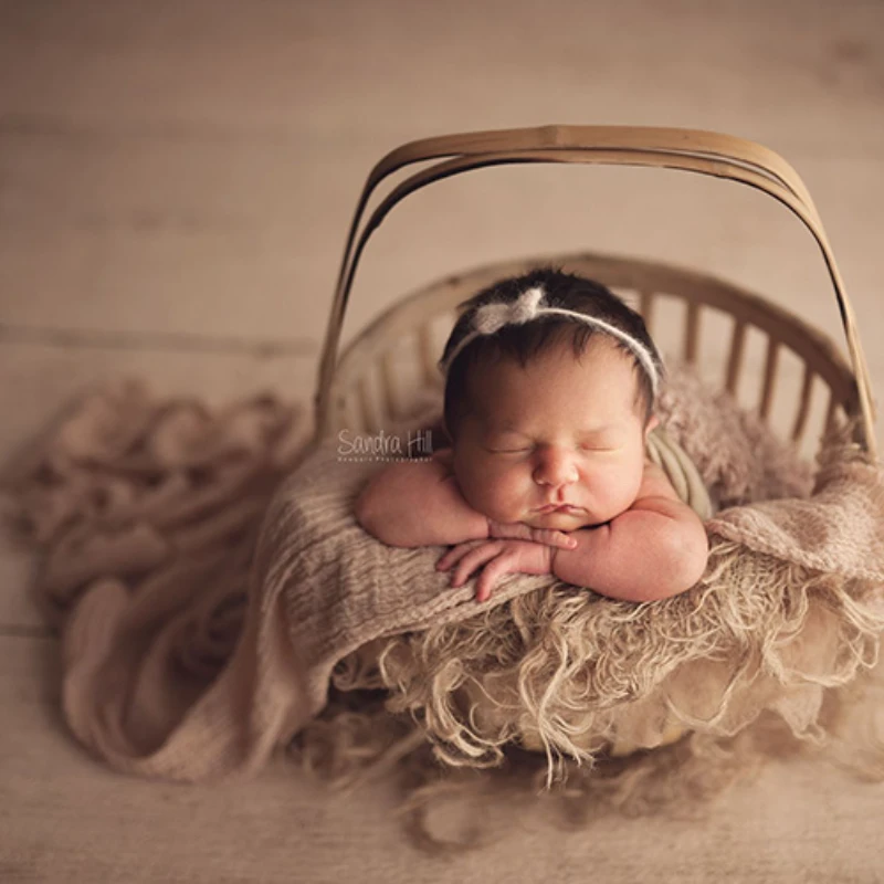 Newborn Photography Props Baby Blanket Fur Carpet Baby Studio Do Old Wooden Basket Bamboo Basket Photo Studio Photography Props
Newborn Photography Props Baby Blanket Fur Carpet Baby Studio Do Old Wooden Basket Bamboo Basket Photo Studio Photography Props