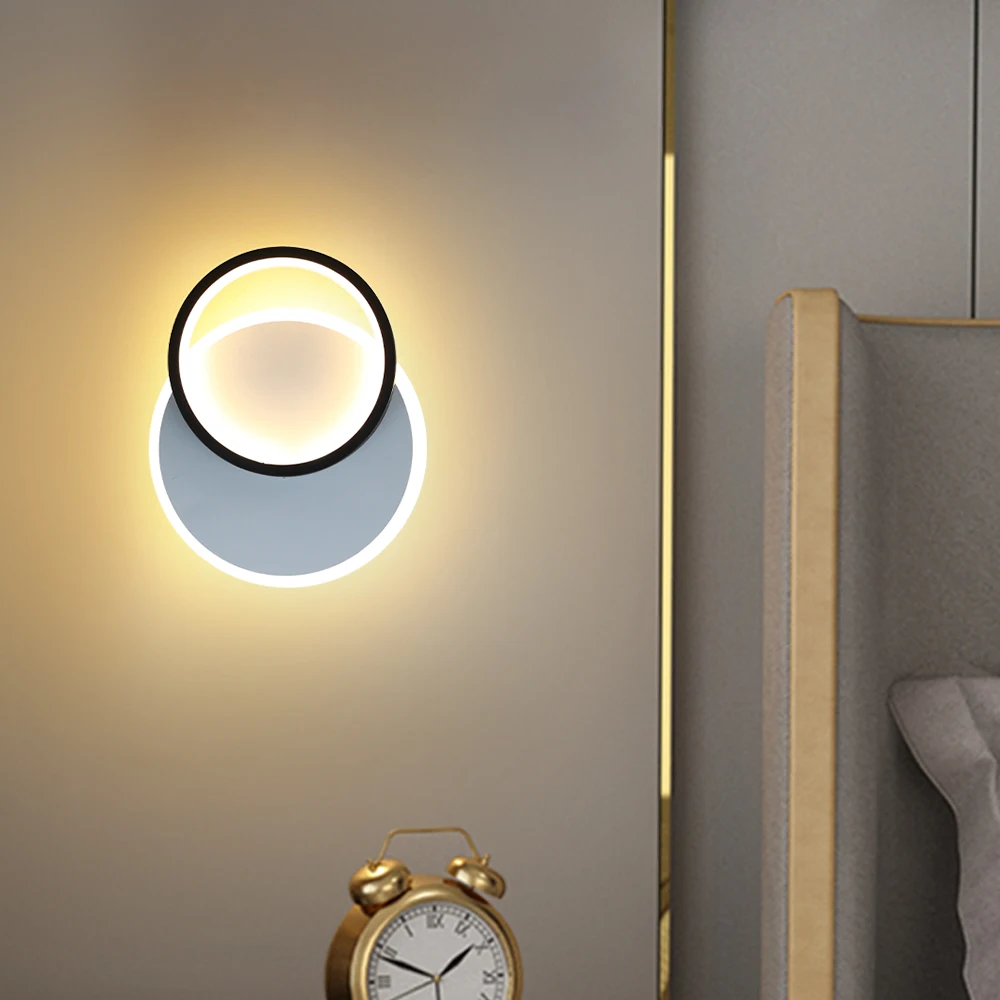 Nordic Modern LED Wall Sconce Lamp 85-265V 20W Interior Wall Light Decor Corridor Bedside Lamp Corridor Liveing Room Bedroom
Nordic Modern LED Wall Sconce Lamp 85-265V 20W Interior Wall Light Decor Corridor Bedside Lamp Corridor Liveing Room Bedroom