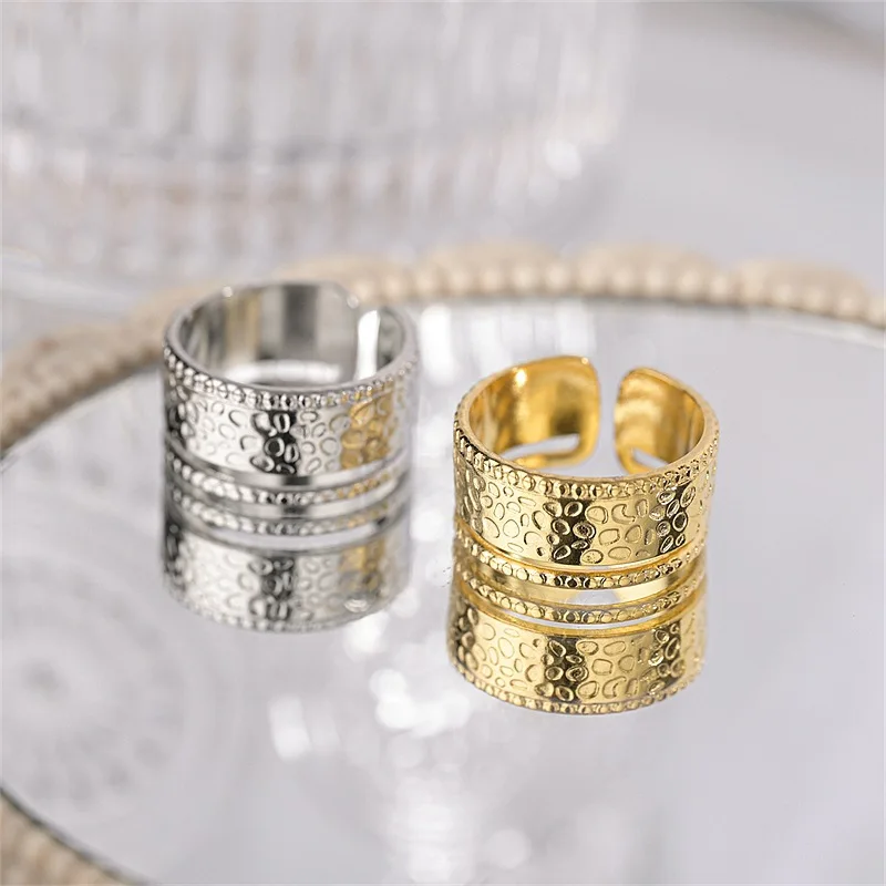 European and American Fashion Opening Titanium Steel Ring Geometric Knock Pattern Vintage Stainless Steel Ring Jewelry Wholesale
European and American Fashion Opening Titanium Steel Ring Geometric Knock Pattern Vintage Stainless Steel Ring Jewelry Wholesale