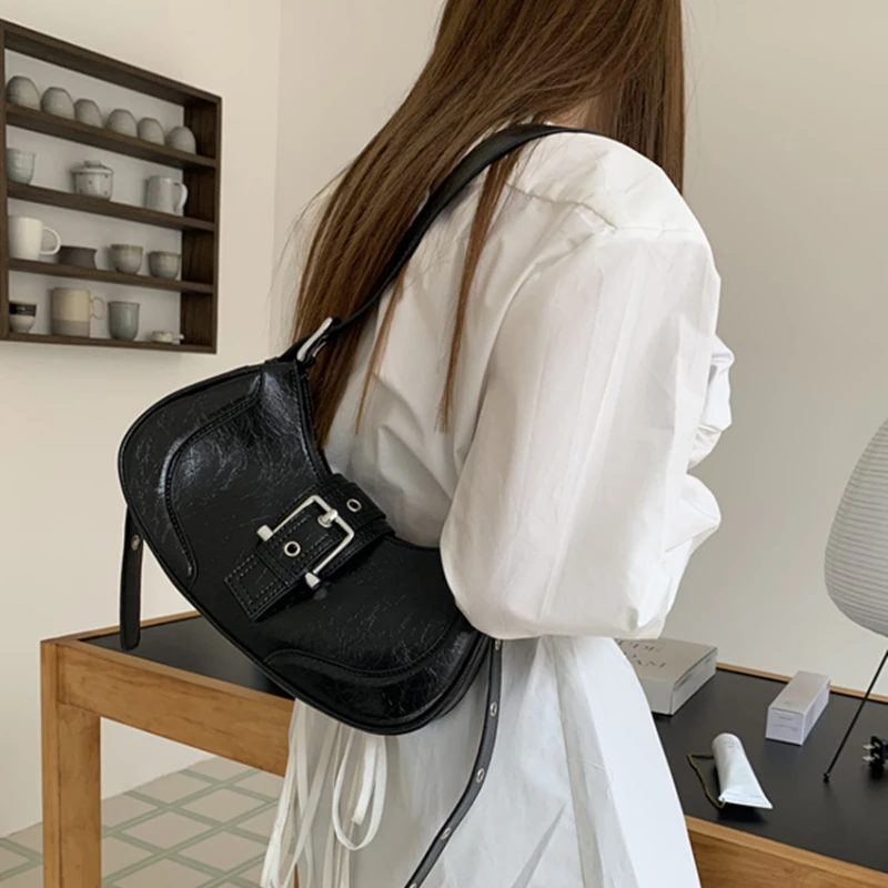 Vintage Handbag for Women PU Leather Half Moon Shoulder 2023 Luxury Designer Purse and Handbag Ladies Underarm Bag Hobo Bolsas
Vintage Handbag for Women PU Leather Half Moon Shoulder 2023 Luxury Designer Purse and Handbag Ladies Underarm Bag Hobo Bolsas