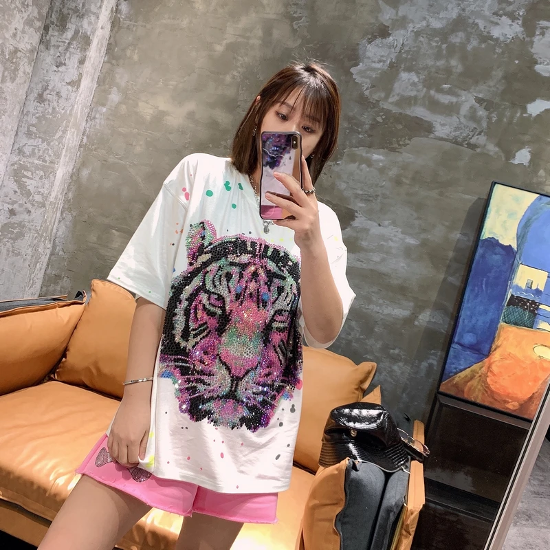 Unisex Clothes New Summer Fashion Tiger Colorful Hot Drilling Trendy Short Sleeve T-shirt Splash Ink Color Graffiti Streetwear
Unisex Clothes New Summer Fashion Tiger Colorful Hot Drilling Trendy Short Sleeve T-shirt Splash Ink Color Graffiti Streetwear