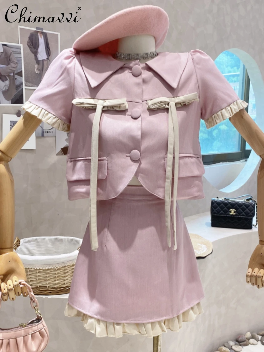 Two-Piece Set 2022 Summer Clothes New Fashion Design Lace Bow Short Sleeve Tops High Waist Skirt Sweet Elegance Women's Outfit
Two-Piece Set 2022 Summer Clothes New Fashion Design Lace Bow Short Sleeve Tops High Waist Skirt Sweet Elegance Women's Outfit