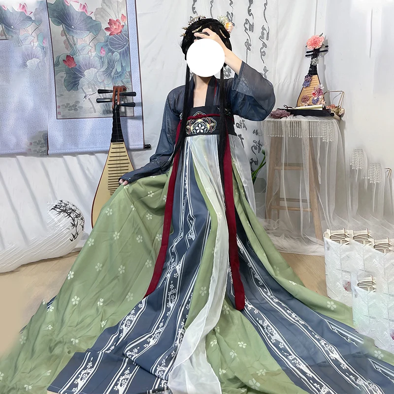 Summer Ancient Chinese Traditional Floral Embroidery Green Fairy Hanfu Dress Set for Women Cosplay Stage Party Costume Tang Suit
Summer Ancient Chinese Traditional Floral Embroidery Green Fairy Hanfu Dress Set for Women Cosplay Stage Party Costume Tang Suit