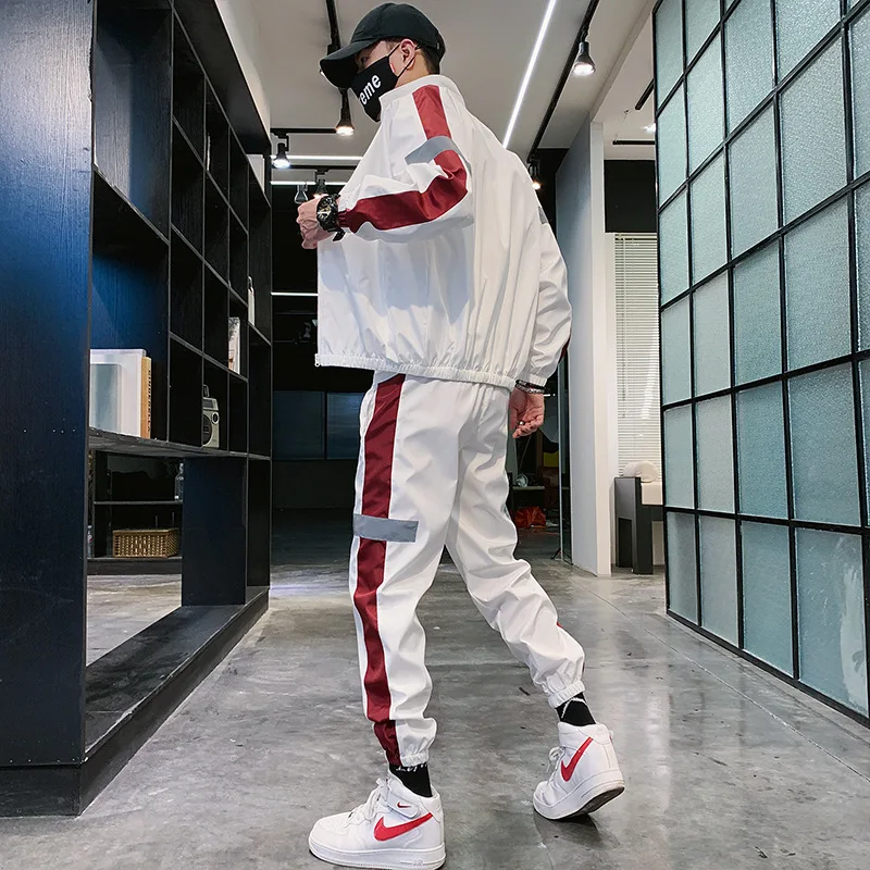 Sports Sets Men's Spring And Autumn 2023 New Zipper Jacket Trend Casual Two-piece Couple Cardigan Reflective Trend Hip-Hop Suit
Sports Sets Men's Spring And Autumn 2023 New Zipper Jacket Trend Casual Two-piece Couple Cardigan Reflective Trend Hip-Hop Suit