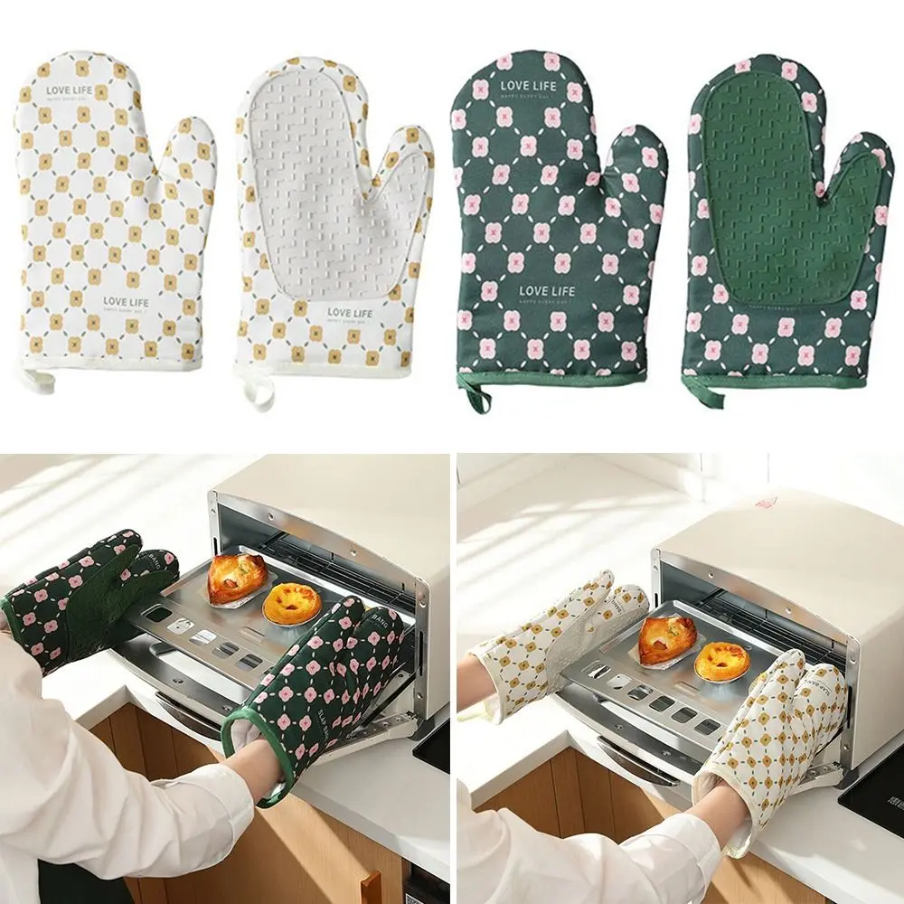 Non-slip Heat Resistant Thickened Insulation Oven Gloves Baking Gloves Kitchen Tools BBQ
Non-slip Heat Resistant Thickened Insulation Oven Gloves Baking Gloves Kitchen Tools BBQ