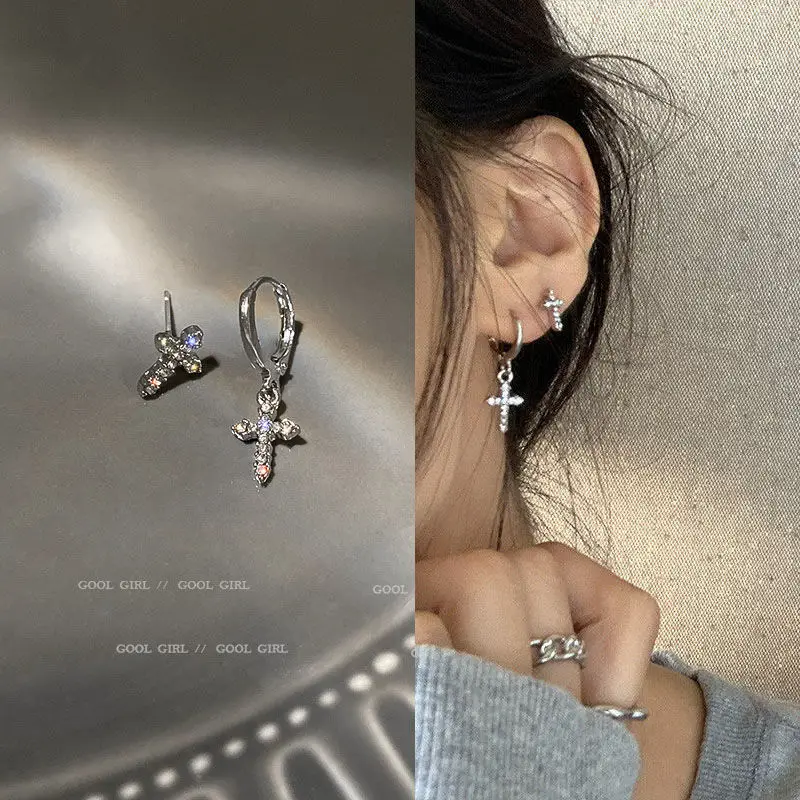 Asymmetric Zircon Cross Stud Earrings for Women Gothic Punk Hip Hop Korean Fashion Piercing Dangle Earrings Jewelry brincos
Asymmetric Zircon Cross Stud Earrings for Women Gothic Punk Hip Hop Korean Fashion Piercing Dangle Earrings Jewelry brincos