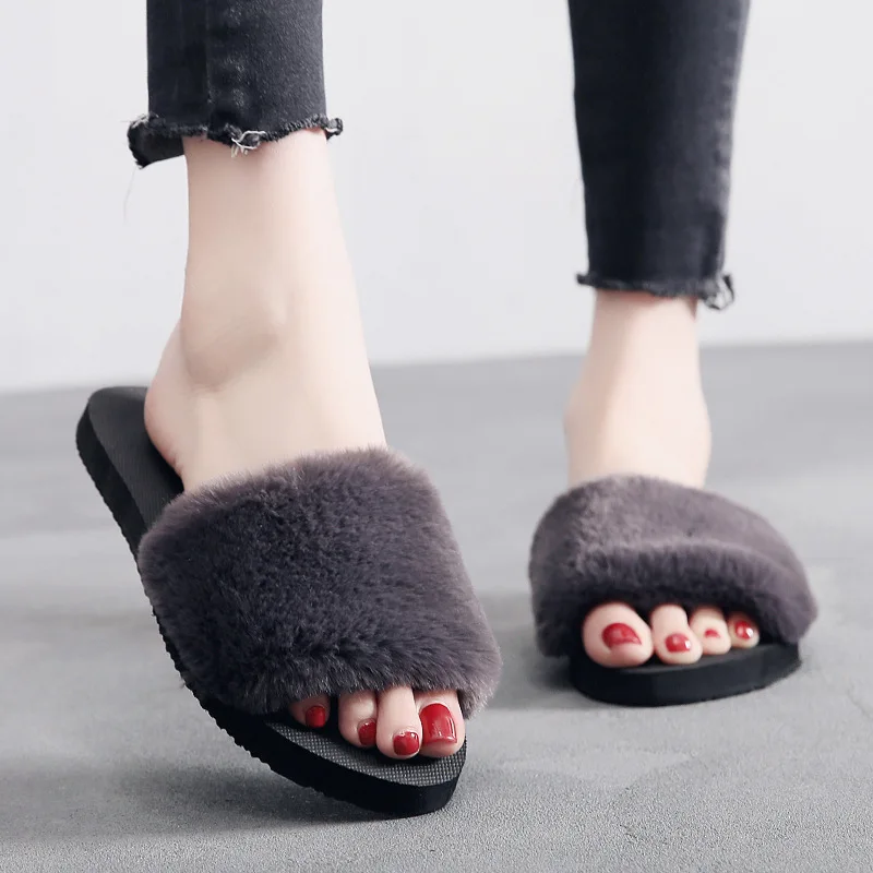 h slippers2022 new Korean version of the indoor h slippers flat bottom fashion non-slip one-word slippers for outer wear
h slippers2022 new Korean version of the indoor h slippers flat bottom fashion non-slip one-word slippers for outer wear