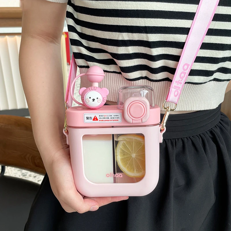 Kawaii Flat Water Bottles For Girls Kids Cute Plastic Tritan Double Drink Bottle With Strap Straw Filter BPA Free 580ML
Kawaii Flat Water Bottles For Girls Kids Cute Plastic Tritan Double Drink Bottle With Strap Straw Filter BPA Free 580ML