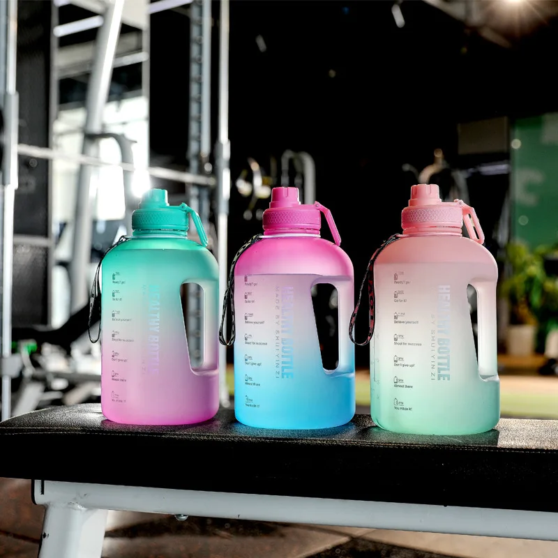 Fashion fitness exercise water bottle gradient large capacity water bottle straw portable handle plastic space cup
Fashion fitness exercise water bottle gradient large capacity water bottle straw portable handle plastic space cup