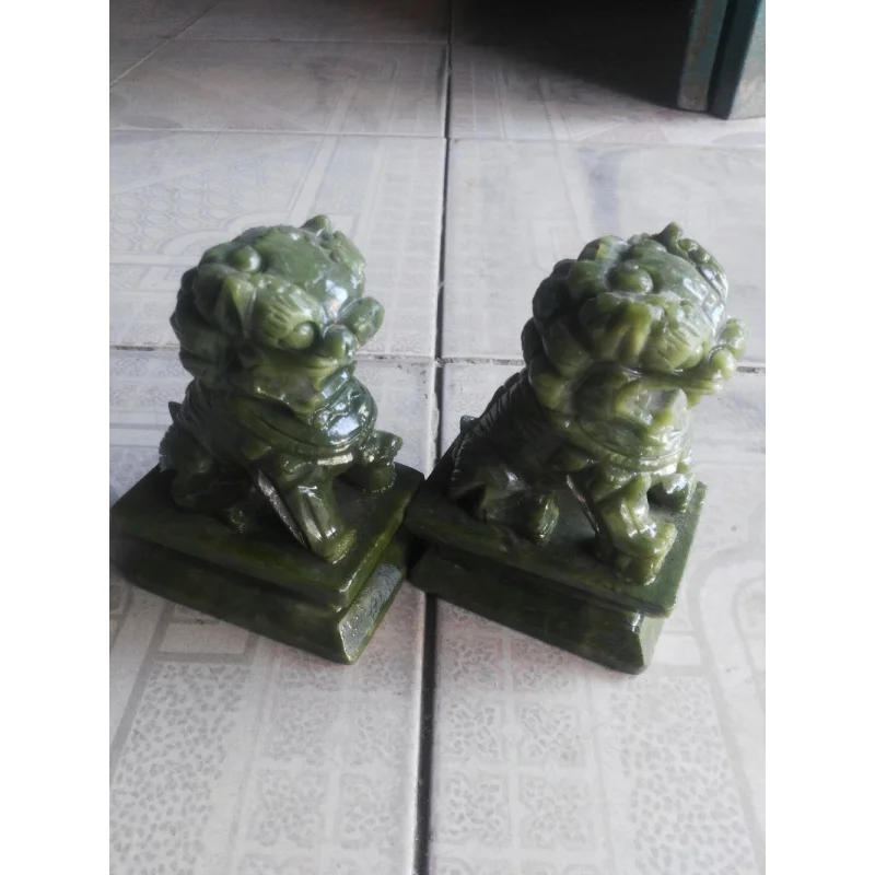 

2pcs Chinese natural Nan jade carving pair of kirin fu statue to ward off bad lu fengshui statues jade crafts