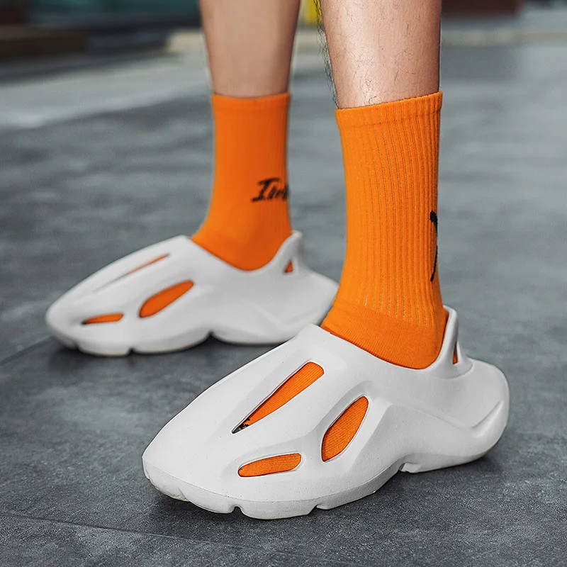 2023 Summer Unisex Outdoor Solid Slippers Mens Casual Thick Eva Soft Bottom Hollow Sports Sandals Beach Shoes
2023 Summer Unisex Outdoor Solid Slippers Mens Casual Thick Eva Soft Bottom Hollow Sports Sandals Beach Shoes