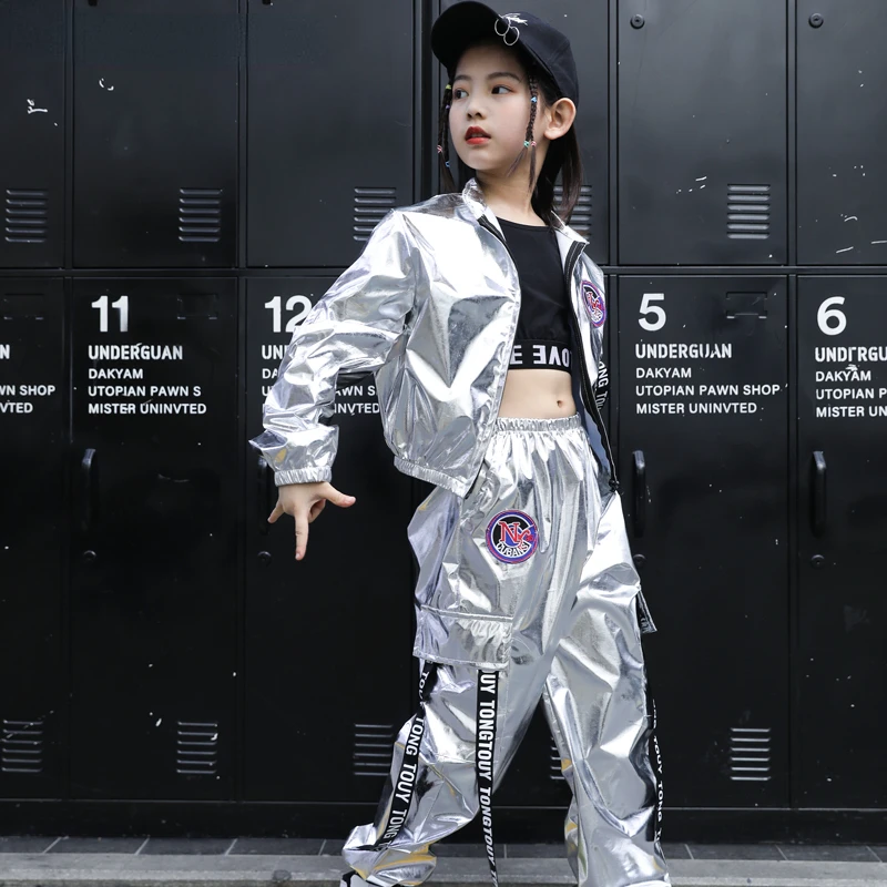 Boys Hip Hop Jacket Girl Jazz Jogger Pants 2 Pcs Set Kids Sequins Street Dance Outfit Teen Shining Children Costume Streetwear
Boys Hip Hop Jacket Girl Jazz Jogger Pants 2 Pcs Set Kids Sequins Street Dance Outfit Teen Shining Children Costume Streetwear