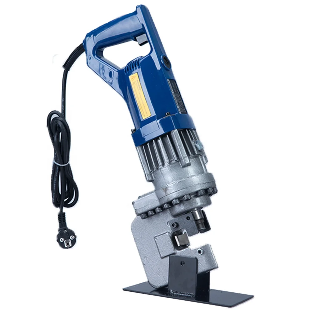 New type machine used to Punch holes in steel plates 13000W hydraulic punching machine low price hand tool
New type machine used to Punch holes in steel plates 13000W hydraulic punching machine low price hand tool