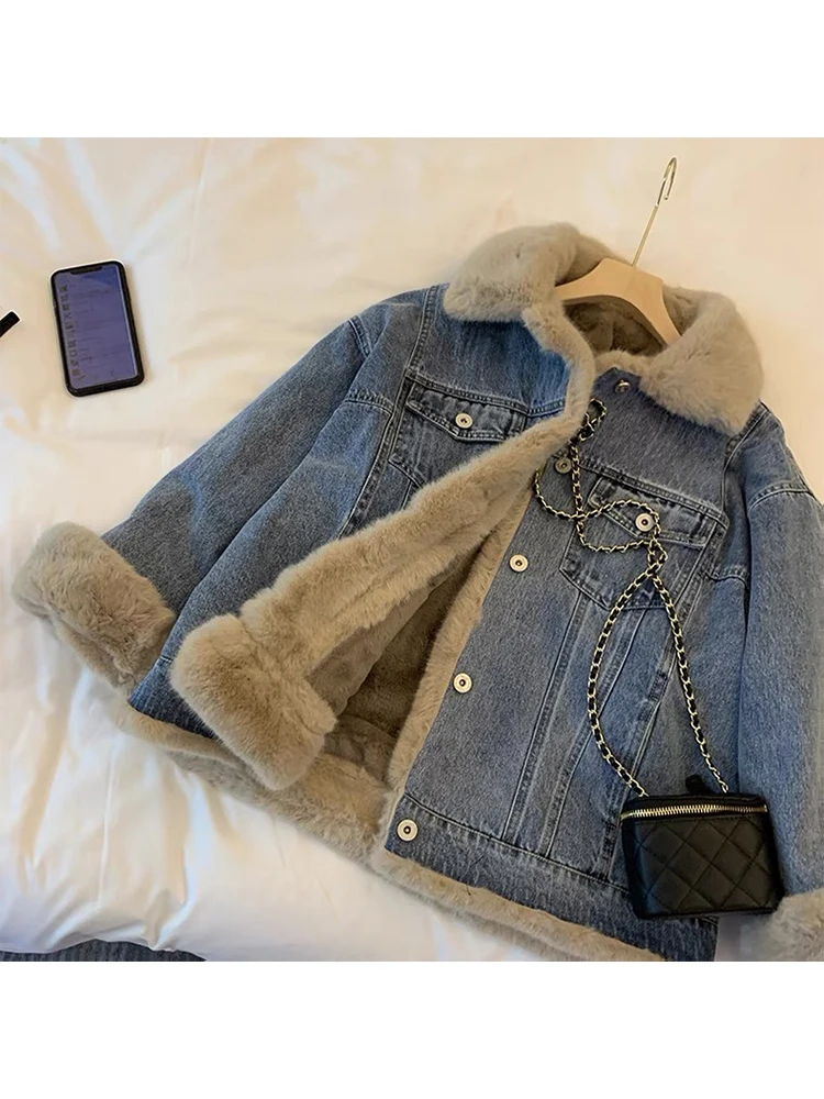 

Winter Women Denim Warm Fur Collar Denim Jacket Spliced Lapel Single Breasted Vintage Plush Cowboys Parkas Jean Coats Female