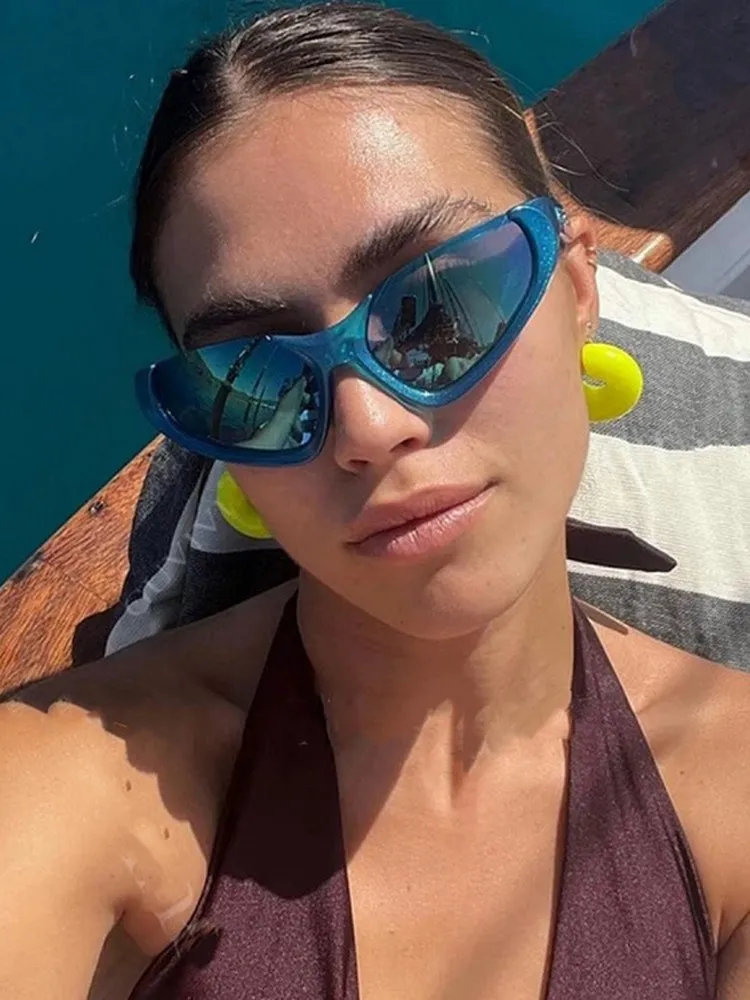 Новинка 2023, роскошные брендовые дизайнерские спортивные солнцезащитные очки, женские Уникальные Полуободковые зеркальные очки для мужчин и женщин
Новинка 2023, роскошные брендовые дизайнерские спортивные солнцезащитные очки, женские Уникальные Полуободковые зеркальные очки для мужчин и женщин