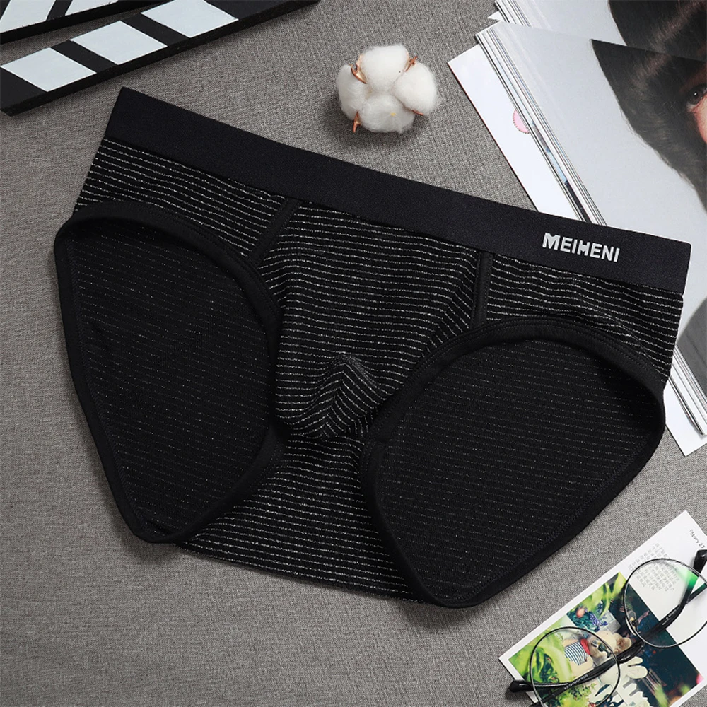 Men's Panties Sexy Briefs Breathable Underpants Comfortable Shorts Fashion Underwear Male Bikini Thong Sensual Lingerie New 2022
Men's Panties Sexy Briefs Breathable Underpants Comfortable Shorts Fashion Underwear Male Bikini Thong Sensual Lingerie New 2022