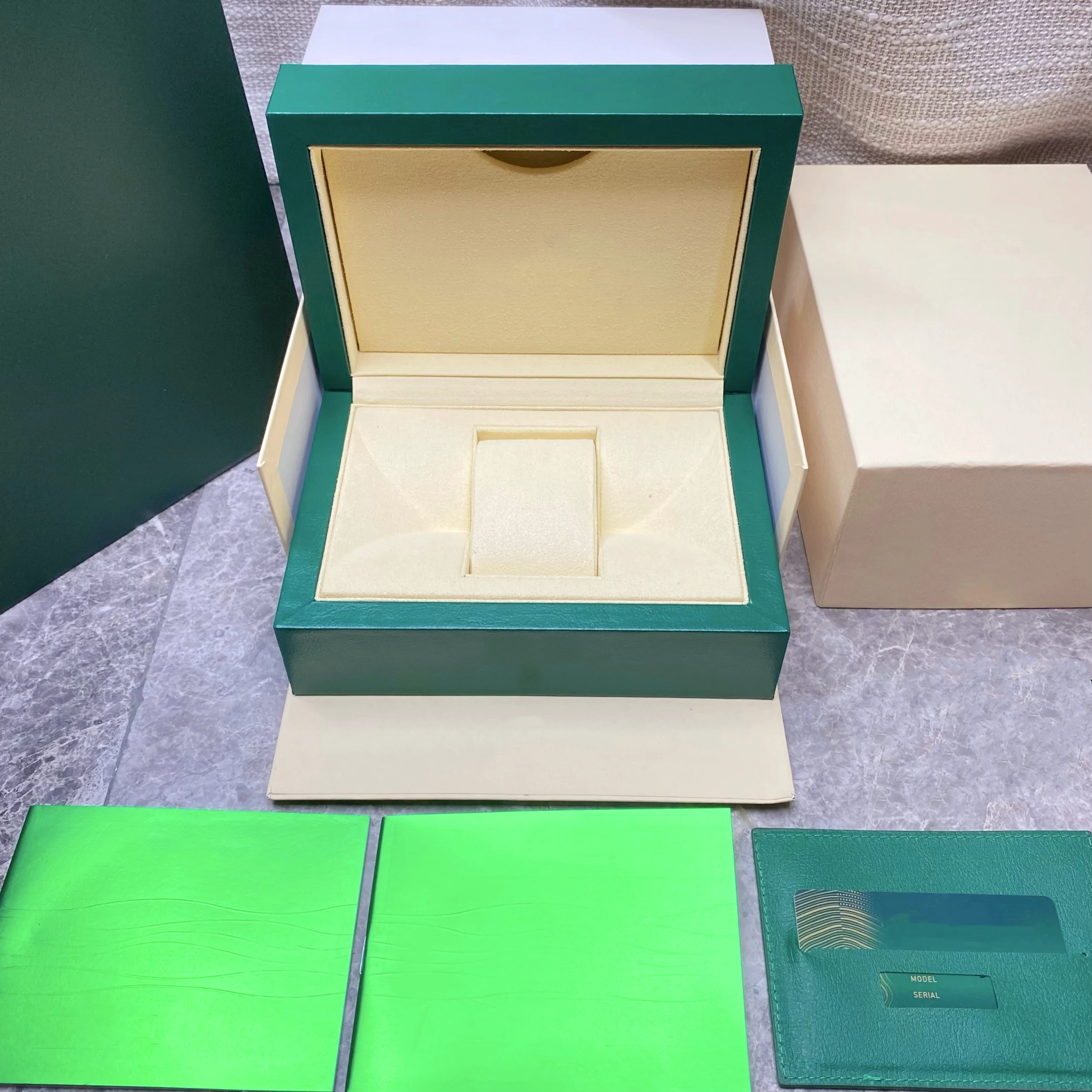 High Quality Luxury Brand Green Watch Box Big wood Box Watch Display Case Automatic Can Customized Top Super Watches Factory
High Quality Luxury Brand Green Watch Box Big wood Box Watch Display Case Automatic Can Customized Top Super Watches Factory