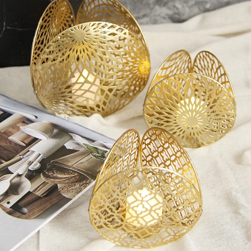 Wrought Iron Morocco Hollow Candle Holder Candlestick Light Luxury Crafts Decor for Candlelight Dinner Kitchen Table
Wrought Iron Morocco Hollow Candle Holder Candlestick Light Luxury Crafts Decor for Candlelight Dinner Kitchen Table