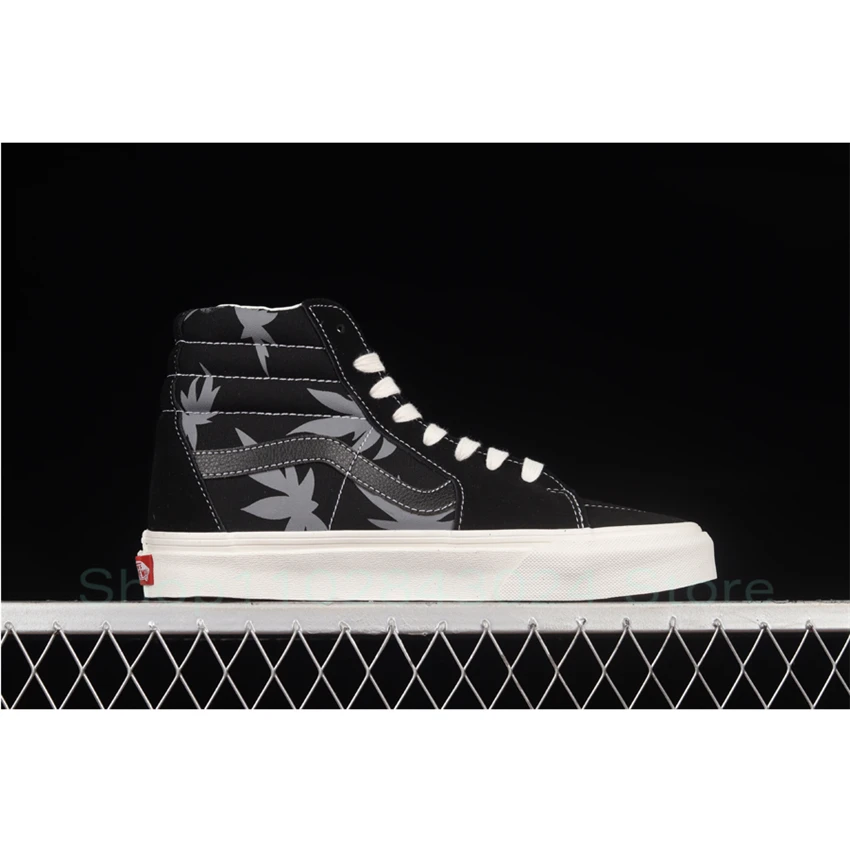 VISION STREET WEAR 2023 New SK8 High-top Canvas Sneakers Men Skateboard Shoes Women Casual Couple Footwear Original Brand Shoes
VISION STREET WEAR 2023 New SK8 High-top Canvas Sneakers Men Skateboard Shoes Women Casual Couple Footwear Original Brand Shoes