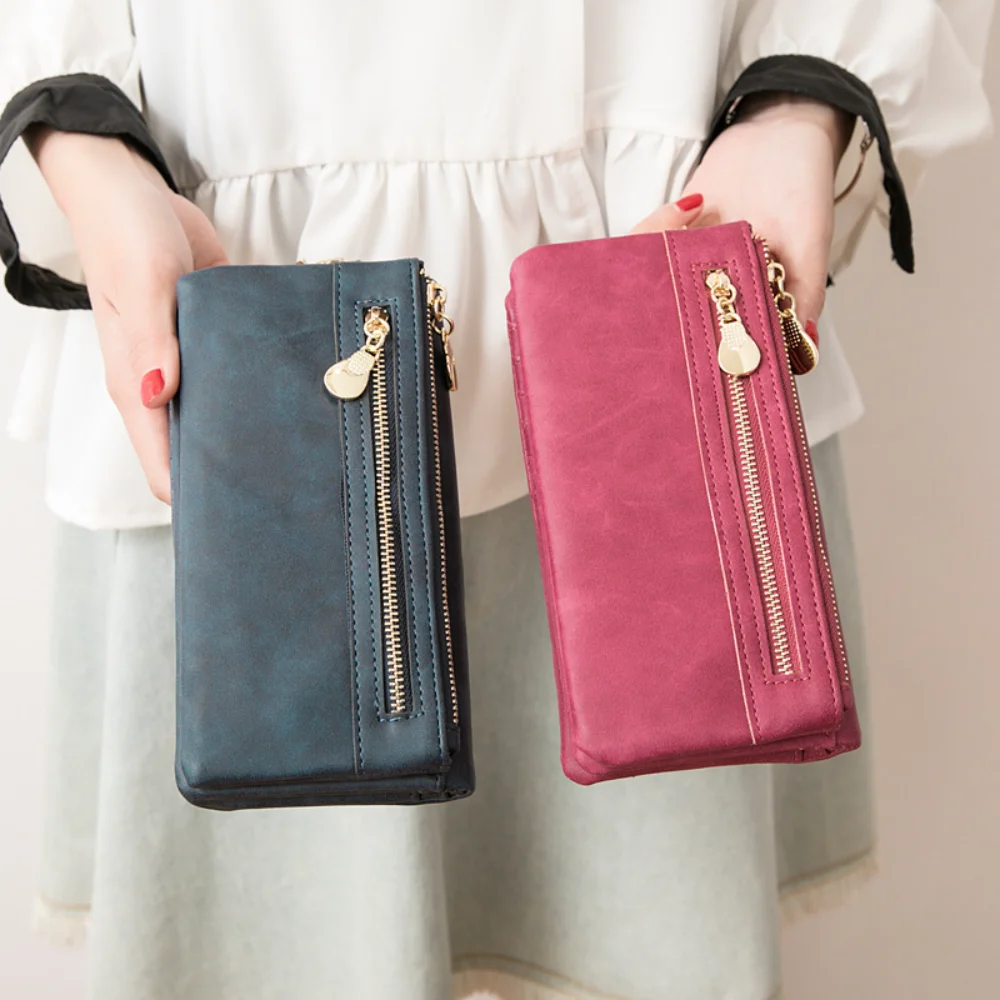 Vintage PU Leather Wristlet Clutch Bag Women Luxury Designer Hasp Zipper Long Wallets Female Fashion Versatile Coin Card Purse
Vintage PU Leather Wristlet Clutch Bag Women Luxury Designer Hasp Zipper Long Wallets Female Fashion Versatile Coin Card Purse