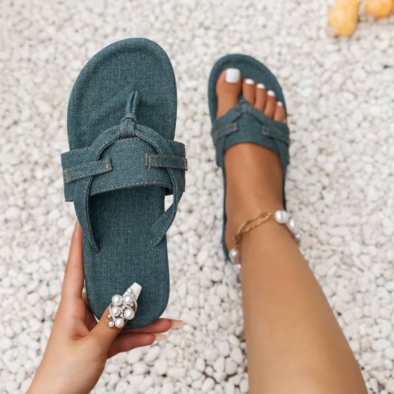 Women Denim Cloth Flip Flops Slippers Ladies 2023 Summer Plat Outdoor Sandals Women Slipper Beach Slides Plus Size 35-43
Women Denim Cloth Flip Flops Slippers Ladies 2023 Summer Plat Outdoor Sandals Women Slipper Beach Slides Plus Size 35-43