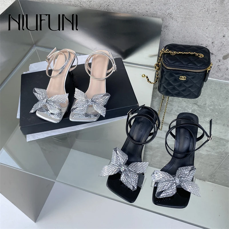 NIUFUNI Summer Square Toe Rhinestone Bowknot Women Sandals Stiletto Solid Color High Heels Buckle Slingback Elegant Dress Shoes
NIUFUNI Summer Square Toe Rhinestone Bowknot Women Sandals Stiletto Solid Color High Heels Buckle Slingback Elegant Dress Shoes