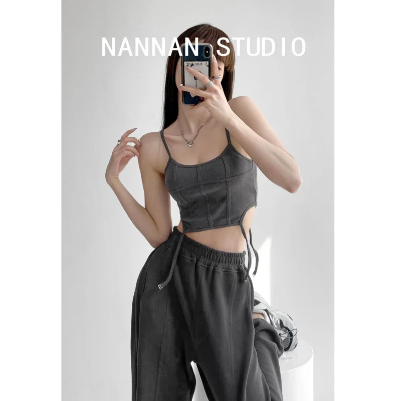WOMEGAGA sexy hot girl style waist slim sling mini vest women's spring and summer solid color street short T-shirt AFUX 
WOMEGAGA sexy hot girl style waist slim sling mini vest women's spring and summer solid color street short T-shirt AFUX