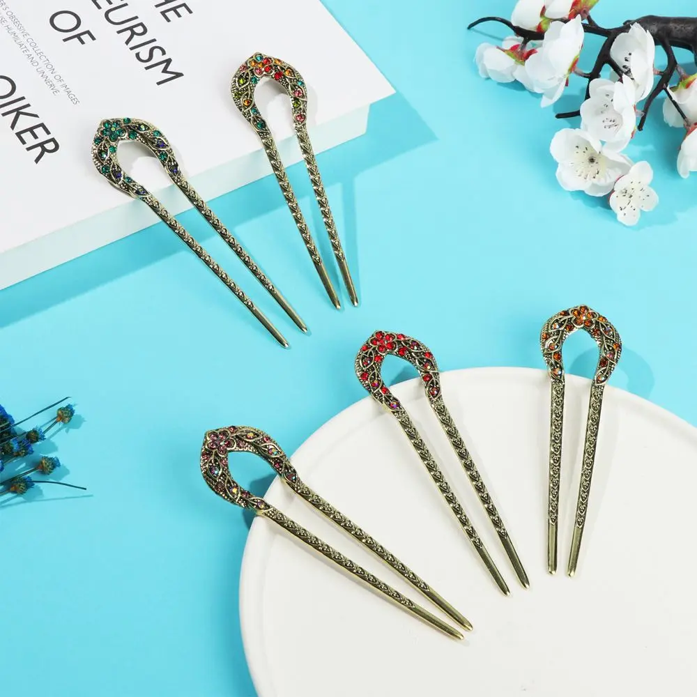 Vintage U Shaped Hair Sticks Crystal Chignon Double Prong Hair Pins Headdress Metal Bronze Hairstyle Accessory Hair Chopsticks
Vintage U Shaped Hair Sticks Crystal Chignon Double Prong Hair Pins Headdress Metal Bronze Hairstyle Accessory Hair Chopsticks