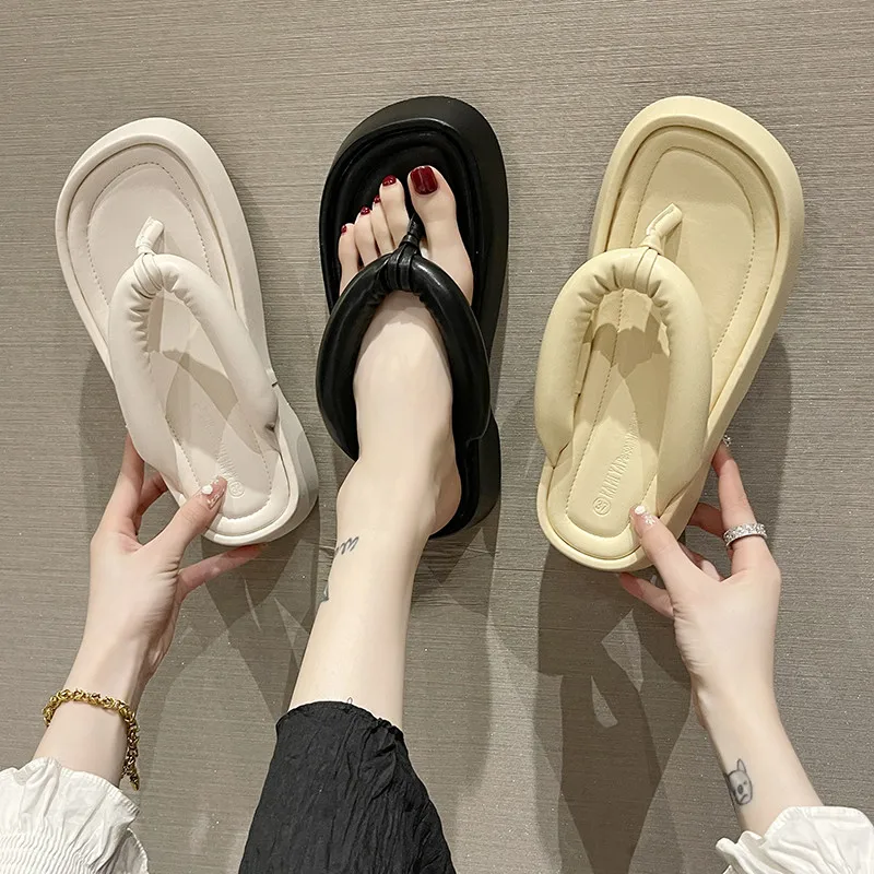 Shoes Woman 2022 Rubber Flip Flops House Slippers Platform Shale Female Beach Pantofle Med Hawaiian Flat Summer Sabot New Basic
Shoes Woman 2022 Rubber Flip Flops House Slippers Platform Shale Female Beach Pantofle Med Hawaiian Flat Summer Sabot New Basic