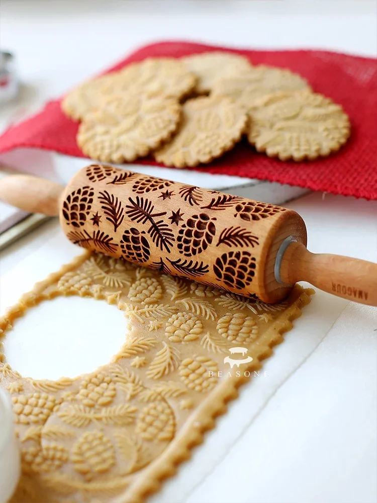 

Baking accessories christmas wooden pine cone and needle leaf printing carving rolling pin embossed cookie cutter pastacılık