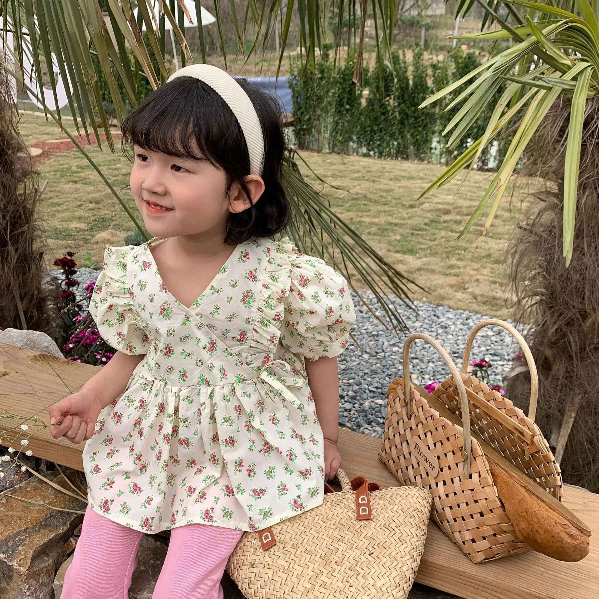 Summer Girl Outfits Children's Clothing 2 To 7 Years Baby Girls Floral Short Sleeve Blouse Top and Flared Pants Two Piece Sets
Summer Girl Outfits Children's Clothing 2 To 7 Years Baby Girls Floral Short Sleeve Blouse Top and Flared Pants Two Piece Sets