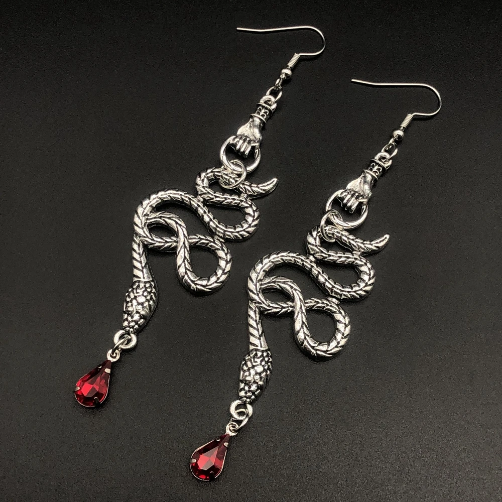 Gothic Snake Hand Earrings, Snake-shaped Pendant Crystal Earrings, Witch Pagan, Bohemian Style, Creative Gift for Ladies
Gothic Snake Hand Earrings, Snake-shaped Pendant Crystal Earrings, Witch Pagan, Bohemian Style, Creative Gift for Ladies