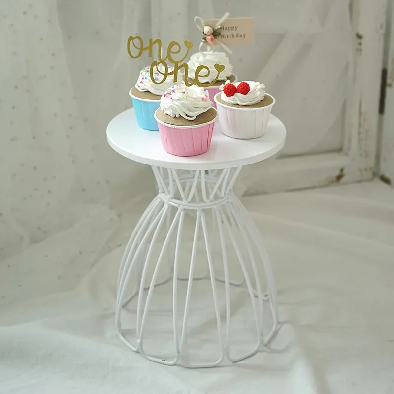 Skirt Cake Stands 8/10 Inch White/ Black/ Golden Wedding Cake Table Decorating Party Suppliers for Fondant Dessert Dress Design
Skirt Cake Stands 8/10 Inch White/ Black/ Golden Wedding Cake Table Decorating Party Suppliers for Fondant Dessert Dress Design