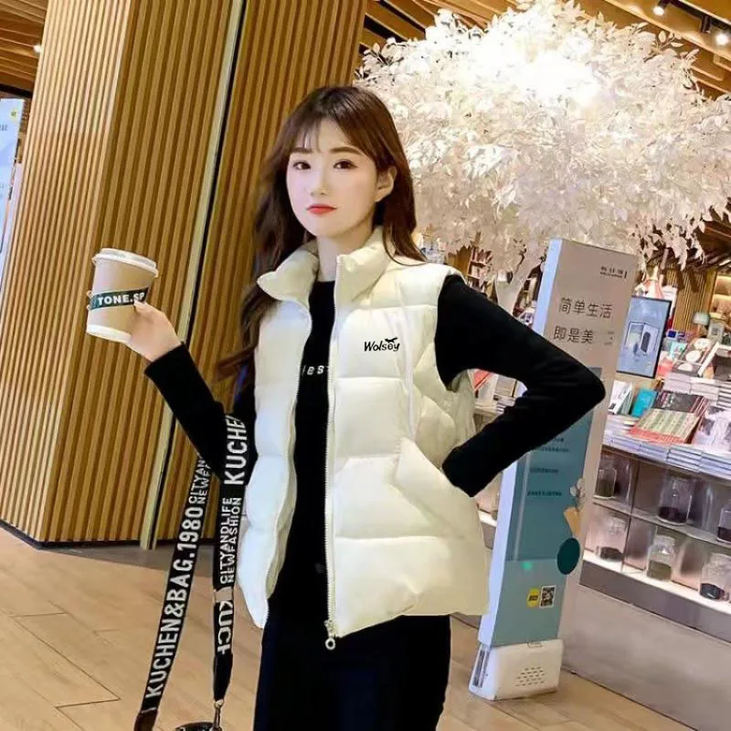 Golf Apparel Women's Golf Jacket Fashion Tank Top Zipper Tank Top Down Cotton Winter Women's Windproof and Warm Tank Top
Golf Apparel Women's Golf Jacket Fashion Tank Top Zipper Tank Top Down Cotton Winter Women's Windproof and Warm Tank Top