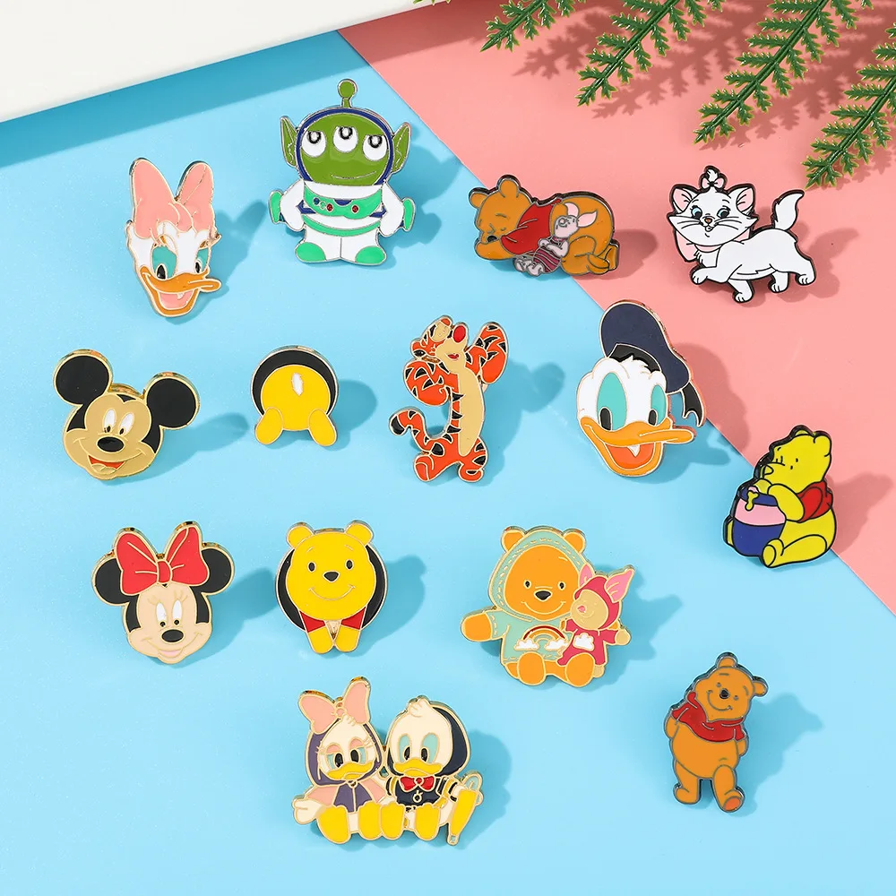Disney Cartoon Brooch Metal Badge for Kids Winnie The Pooh Anime Jewelry Accessories Donald Duck Daisy Cute Brooches Girls Gifts
Disney Cartoon Brooch Metal Badge for Kids Winnie The Pooh Anime Jewelry Accessories Donald Duck Daisy Cute Brooches Girls Gifts