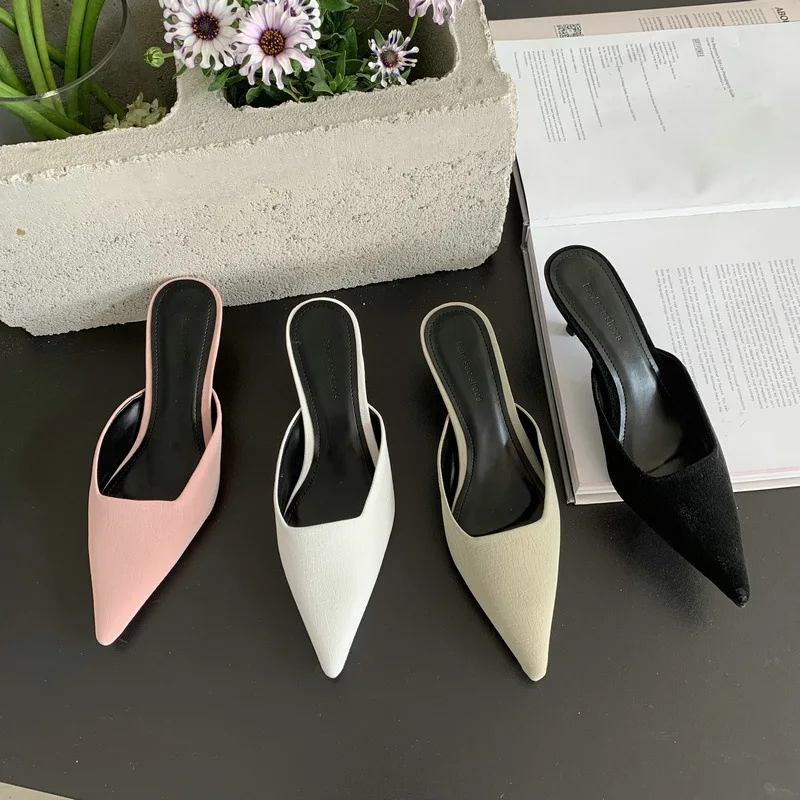 Шлепанцы женские без задника, сланцы, низкий каблук, заостренный носок, роскошные сандалии, Повседневная летняя обувь, 2023 
Шлепанцы женские без задника, сланцы, низкий каблук, заостренный носок, роскошные сандалии, Повседневная летняя обувь, 2023